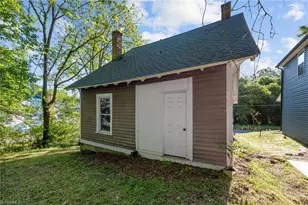 938 Martin St, Greensboro, NC 27406 - Photo 27