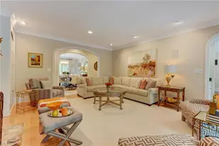 1912 Pembroke Rd, Greensboro, NC 27408 - Photo 9