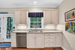 3706 Regents Park Ln, Greensboro, NC 27455 - Photo 7