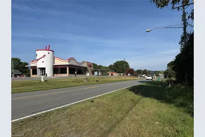 349 King Street, King, NC 27021 - Photo 5