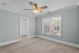 1901 Rosevilla Ln, Greensboro, NC 27455 - Photo 37