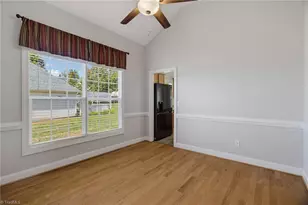 945 Wellesley Pl Dr, Lewisville, NC 27023 - Photo 9