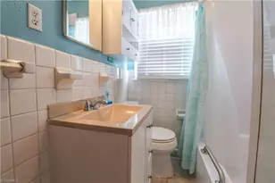 227 Albany St, Burlington, NC 27215 - Photo 19