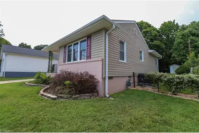 227 Albany Street, Burlington, NC 27215 - Photo 31