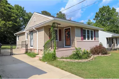 227 Albany Street, Burlington, NC 27215 - Photo 3