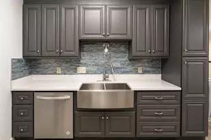 5519 Hornaday Rd, Greensboro, NC 27409 - Photo 9