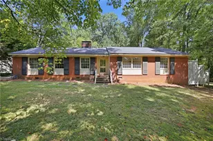5510 Mecklenburg Rd, Greensboro, NC 27407 - Photo 1