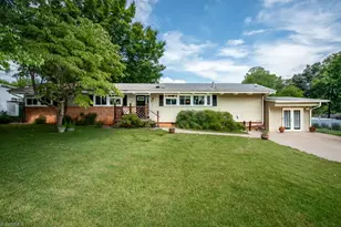 703 Locust Pl, High Point, NC 27265 - Photo 1