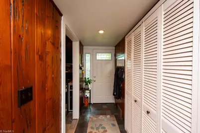 703 Locust Place, High Point, NC 27265 - Photo 5