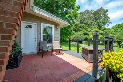 703 Locust Place, High Point, NC 27265 - Photo 41