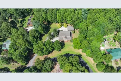 789 W Meadow Parkway, Moravian Falls, NC 28654 - Photo 5