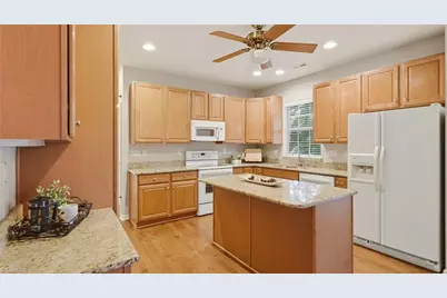 4601 Merlot Way, Greensboro, NC 27410 - Photo 15