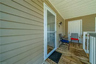 7228 Riverview Knoll Ct, Clemmons, NC 27012 - Photo 11