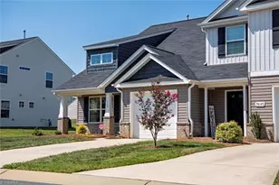 7649 Oliver Park Dr, Whitsett, NC 27377 - Photo 43
