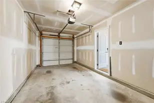 7649 Oliver Park Dr, Whitsett, NC 27377 - Photo 41
