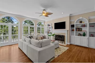 403 Cascade Drive, High Point, NC 27265 - Photo 13