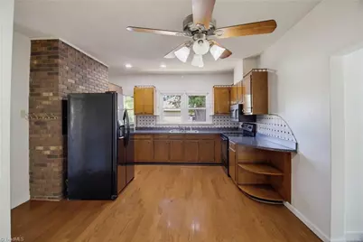 925 Overlook Avenue, Eden, NC 27288 - Photo 7