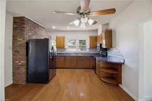 925 Overlook Ave, Eden, NC 27288 - Photo 7