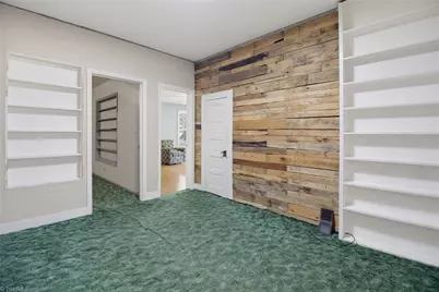 925 Overlook Avenue, Eden, NC 27288 - Photo 15