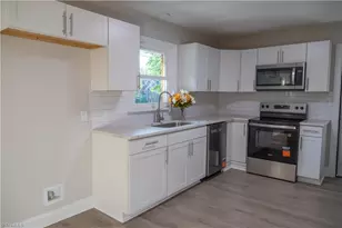 3247 Konnoak Dr, Winston-Salem, NC 27127 - Photo 7