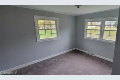 511 Nc Highway 100, Whitsett, NC 27377 - Photo 9