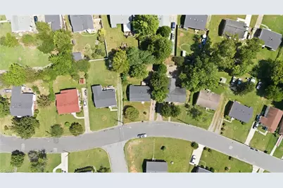 1607 Eastwood Avenue, Greensboro, NC 27401 - Photo 21