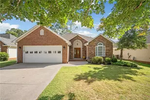1660 Finwick Dr, Pfafftown, NC 27040 - Photo 1