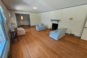 143 James St, Elkin, NC 28621 - Photo 13