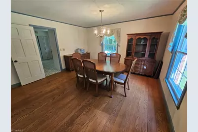 143 James Street, Elkin, NC 28621 - Photo 15