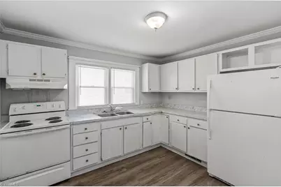 543 W Sprague Street, Winston-Salem, NC 27127 - Photo 9