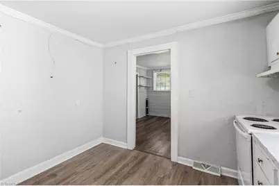 543 W Sprague Street, Winston-Salem, NC 27127 - Photo 11