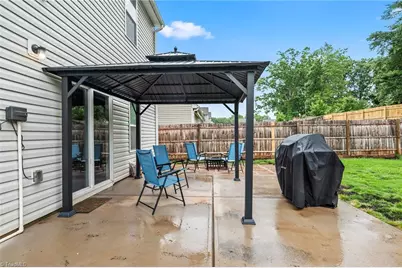 1392 Finwick Drive, Pfafftown, NC 27040 - Photo 5