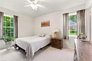 16 St Martin Pl, Greensboro, NC 27455 - Photo 15