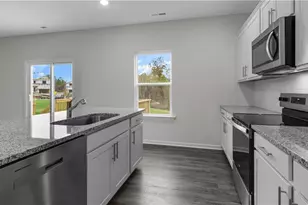 3768 Quail Hvn Dr, Winston-Salem, NC 27107 - Photo 7