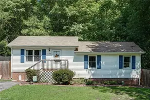 1030 Haywood St, Eden, NC 27288 - Photo 1