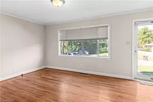 17 Edgewood View Ln, Winston-Salem, NC 27127 - Photo 5