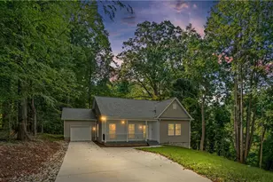 312 Della Dr, Winston-Salem, NC 27105 - Photo 3