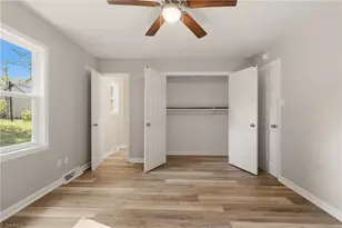 1505 Brannock Dr, Greensboro, NC 27406 - Photo 17