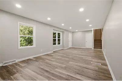 1505 Brannock Drive, Greensboro, NC 27406 - Photo 7