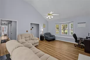 204 Aldridge Ln, Archdale, NC 27263 - Photo 3