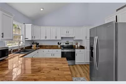 204 Aldridge Lane, Archdale, NC 27263 - Photo 5