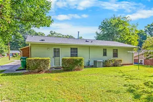 808 Ernest Ct, High Point, NC 27263 - Photo 21