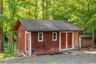 558 Throckmorton Road, Madison, NC 27025 - Photo 29