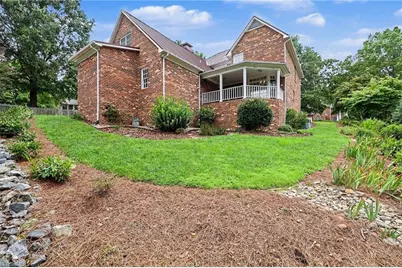 1703 Farnsworth Court, High Point, NC 27262 - Photo 33