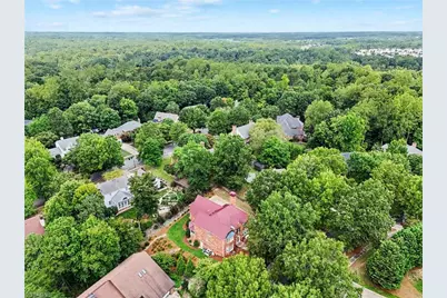 1703 Farnsworth Court, High Point, NC 27262 - Photo 39