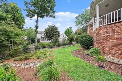 1703 Farnsworth Court, High Point, NC 27262 - Photo 35