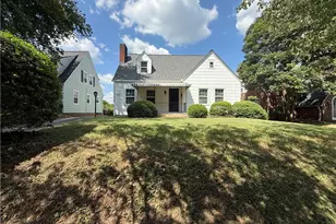 2081 Queen St, Winston-Salem, NC 27103 - Photo 1