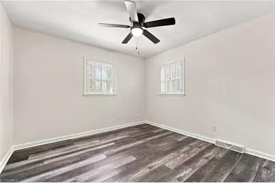 5619 Virgilwood Drive, Greensboro, NC 27409 - Photo 19