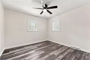 5619 Virgilwood Dr, Greensboro, NC 27409 - Photo 19