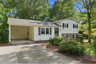 5619 Virgilwood Drive, Greensboro, NC 27409 - Photo 3